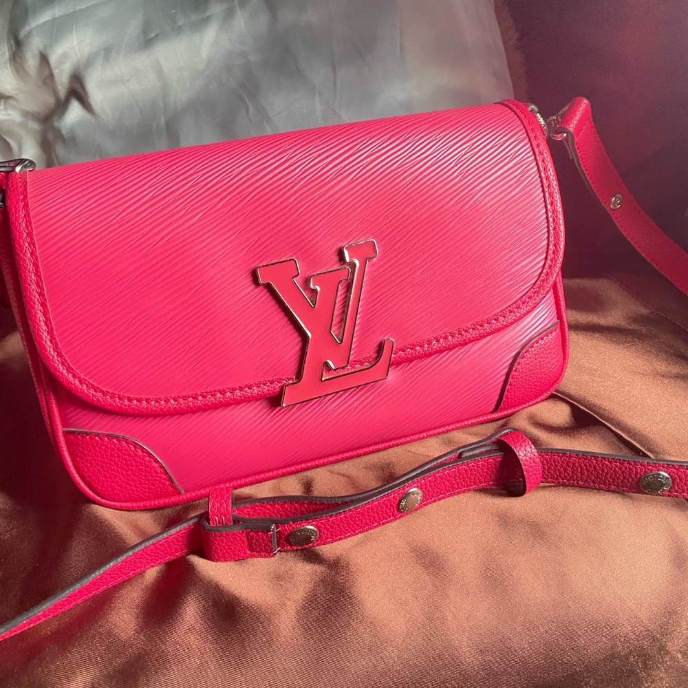 Crossbody bag